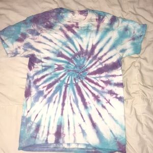 tie dye t-shirt
